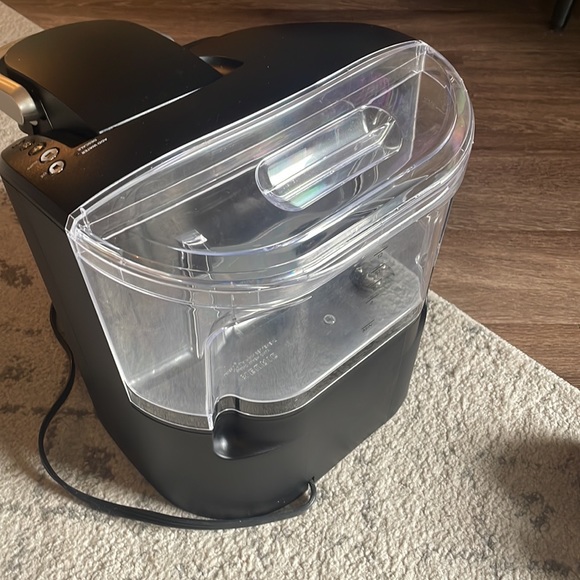 *SOLD* Keurig K-Duo Essentials Single Serve K-Cup Pod & Carafe Coffee Maker - Picture 3 of 3